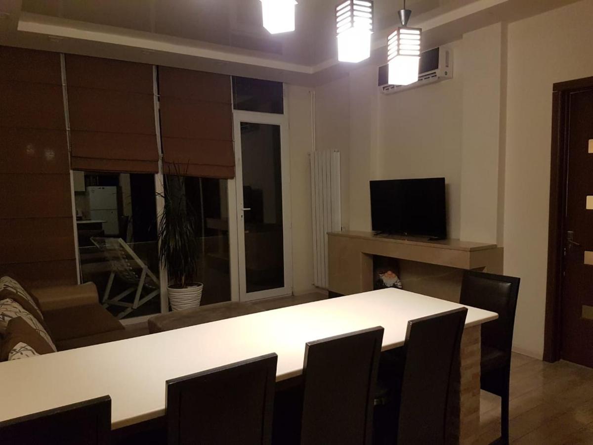 Apartment Magnolia Batoumi Extérieur photo